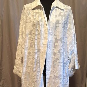 Anthropologie White Floral Textured Kimono